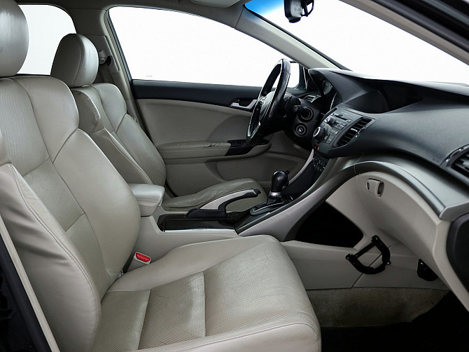 Honda Accord Luxury ATM 2.2 i-DTEC 110kW Tallina - foto 6