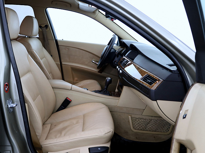 BMW 525 xDrive Executive ATM 2.5 160kW Tallina - foto 6