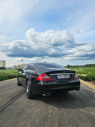 Продаю свою девочку.
Mercedes Cls 320. W219. 3.0d. 165Kw/235hp. Carlsson edition. 2011 год.... Rīga - foto 2