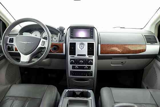 Chrysler Town  Country Signature Series 3.8 142kW Tallina