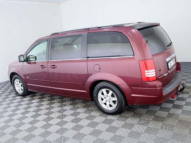 Chrysler Town  Country Signature Series 3.8 142kW Tallina - foto 4