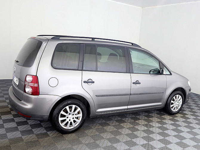 Volkswagen Touran Comfortline Facelift 1.9 TDI 66kW Tallina - foto 3