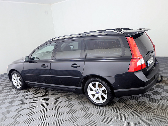 Volvo V70 Summum ATM 2.4 D5 129kW Таллин - изображение 4