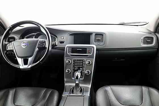 Volvo V60 Summum Facelift ATM 2.0 D5 133kW Таллин