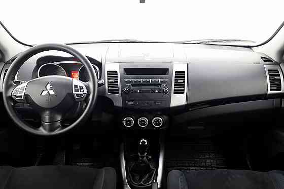 Mitsubishi Outlander Comfort 2.0 Di-D 103kW Таллин