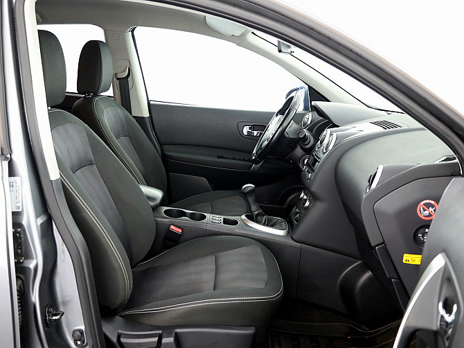 Nissan Qashqai Comfort Facelift 1.6 86kW Таллин - изображение 6