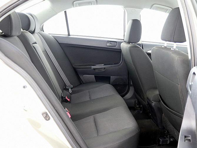 Mitsubishi Lancer Elegance ATM 1.5 80kW Таллин - изображение 7
