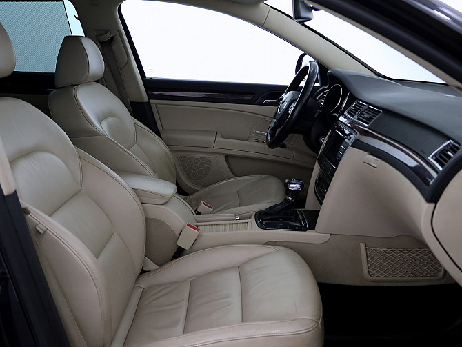 Skoda Superb Highline ATM 2.0 TDI 103kW Tallina - foto 6