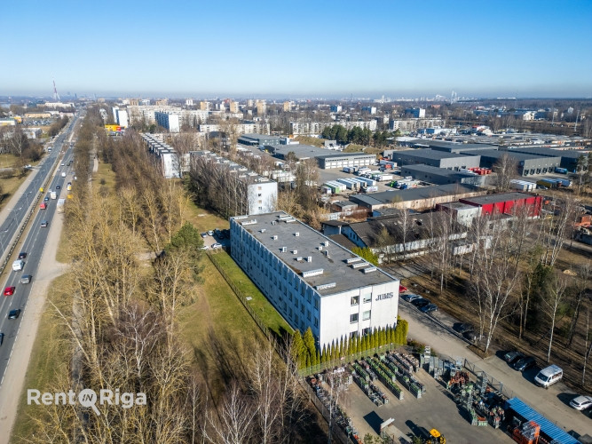 3 stāvu ēka ar teritoriju Latgales ielā 433H, Rīgā.  Īpašums kas sastāv no 6024 m liela Rīga - foto 4