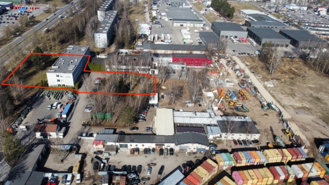 3 stāvu ēka ar teritoriju Latgales ielā 433H, Rīgā.  Īpašums kas sastāv no 6024 m liela Rīga - foto 2
