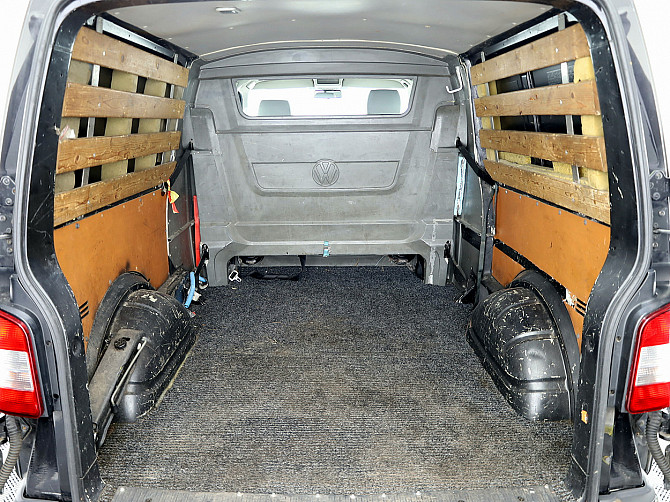 Volkswagen Transporter Long Highline 2.5 TDI 96kW Таллин - изображение 8