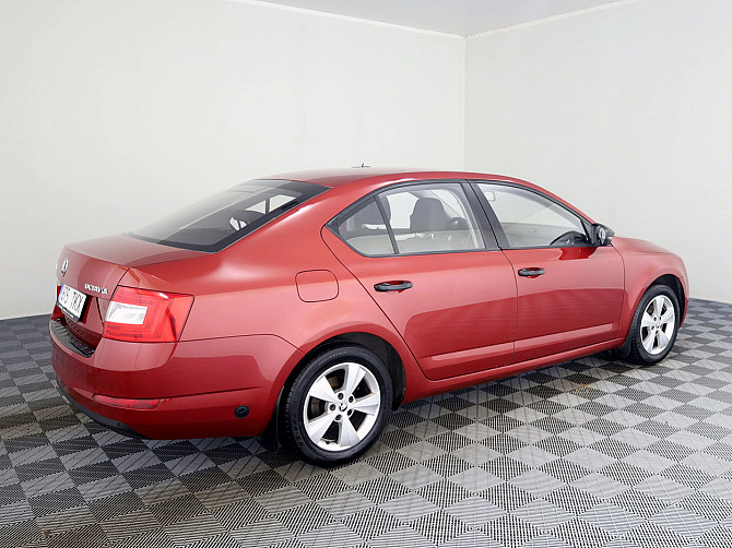 Skoda Octavia Comfortline LPG 1.2 63kW Таллин - изображение 3