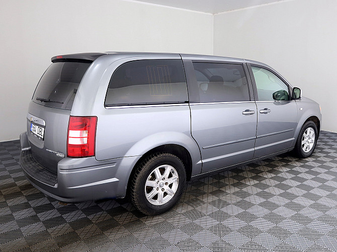 Chrysler Grand Voyager Comfort ATM 2.8 CRD 120kW Tallina - foto 3