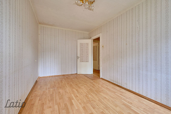 Pārdod divistabu dzīvokli ļoti vienkāršā apdares stāvoklī mājas pirmajā stāvā blakus Bulduru slimnīc Юрмала - изображение 5
