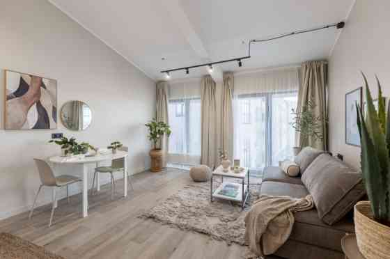 Стильные loft-апартаменты в полностью реновированном здании  Квартиры будут Рига