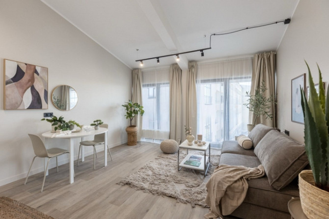 Стильные loft-апартаменты в полностью реновированном здании  Квартиры будут Рига - изображение 2