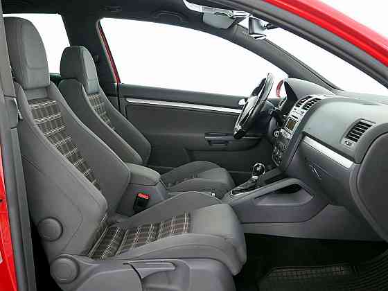 Volkswagen Golf GTI ATM 2.0 147kW Tallina