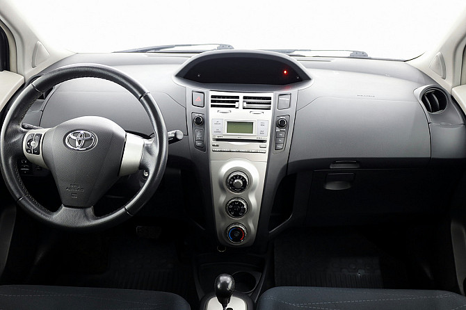Toyota Yaris Linea Sol ATM 1.3 64kW Tallina - foto 5