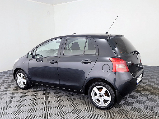 Toyota Yaris Linea Sol ATM 1.3 64kW Tallina - foto 4
