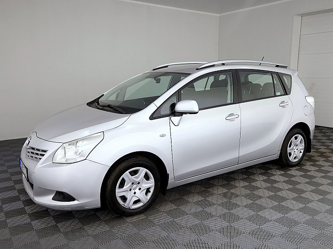 Toyota Verso Linea Sol 1.6 97kW Tallina - foto 2