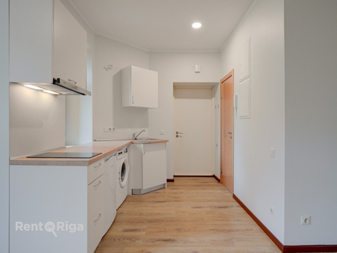Dzīvokļi Āgenskalnā  Īves ielā 3  Pārdošanā pieejams studio dzīvoklis pilnībā Rīga - foto 3