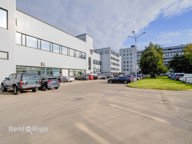 Iznomā stilīgu lofta tipa biroju ar panorāmas skatu  Latgales ielā 240  Tiek iznomātas Rīga - foto 7