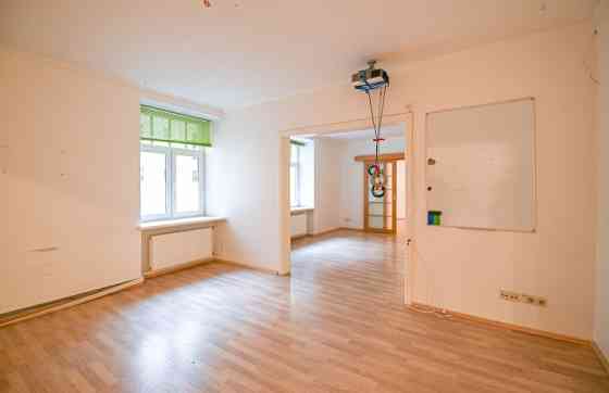 Previously, the premises were used as an office, but they can also be used as an apartment.  There a Рига