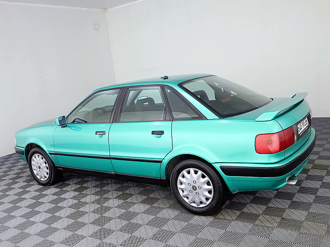 Audi 80 Classic 2.0 66kW Tallina - foto 4