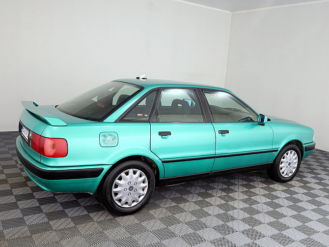 Audi 80 Classic 2.0 66kW Tallina - foto 3