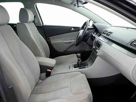 Volkswagen Passat Comfortline 2.0 110kW Tallina