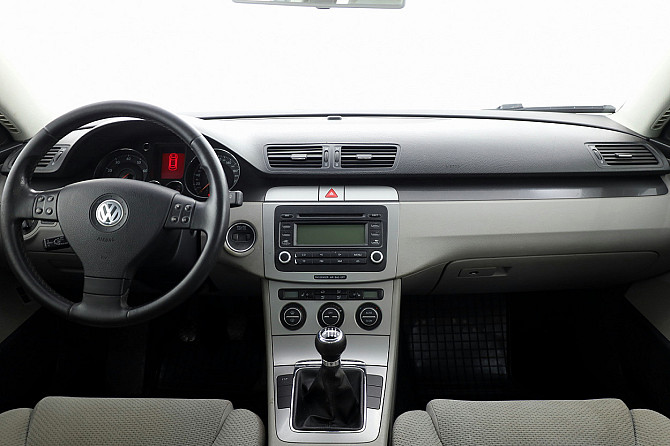 Volkswagen Passat Comfortline 2.0 110kW Tallina - foto 5
