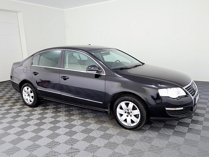 Volkswagen Passat Comfortline 2.0 110kW Tallina - foto 1