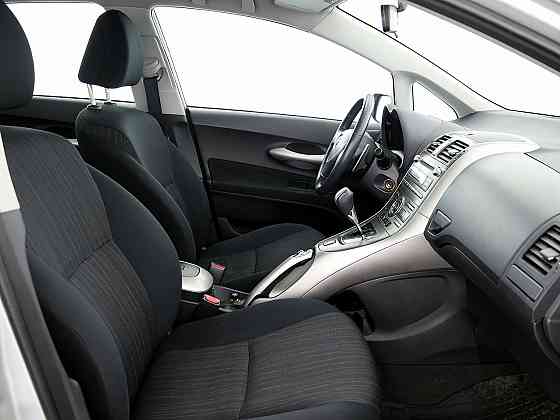 Toyota Auris Linea Sol ATM 1.6 91kW Tallina