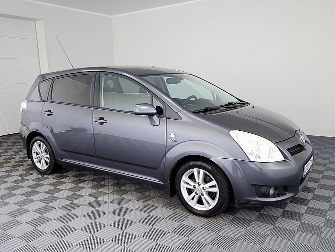 Toyota Corolla Verso Linea Sol Facelift 2.2 D-4D 100kW Tallina - foto 1