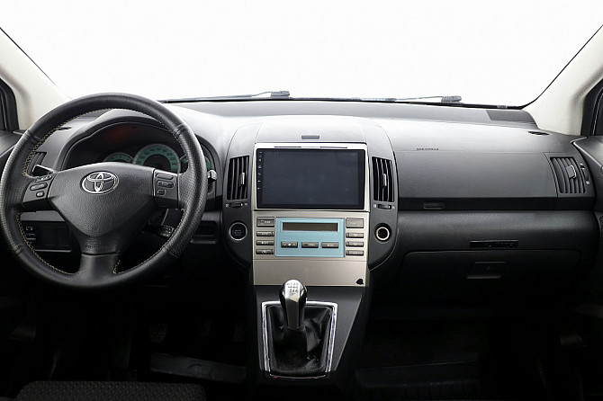 Toyota Corolla Verso Linea Sol Facelift 2.2 D-4D 100kW Tallina - foto 5