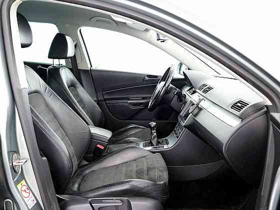 Volkswagen Passat Highline 4Motion 2.0 TDI 103kW Tallina