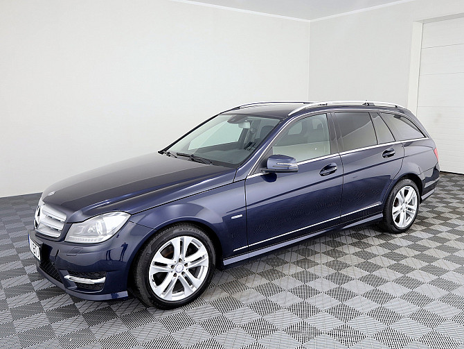 Mercedes-Benz C 250 Avantgarde 4Matic Facelift ATM 2.1 CDI 150kW Таллин - изображение 2