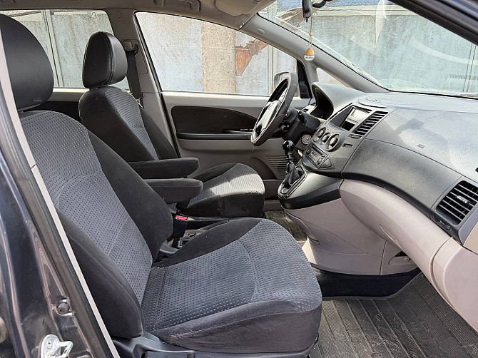 Mitsubishi Grandis Comfort 2.0 Di-D 100kW Таллин - изображение 6