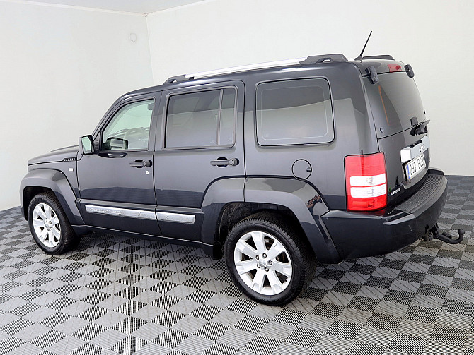 Jeep Cherokee Limited 2.8 CRD 130kW Таллин - изображение 4