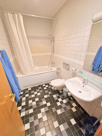 Projekts - Kalpaka Residence, ieeja no pagalma, balkons, terase, istabas izolētas 2 gab., istabas Rīga - foto 18