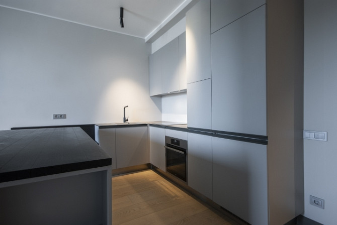 Pārdošanā elegants 3 istabu dzīvoklis premium klases projektā PARKERS  vienā no Rīga - foto 3