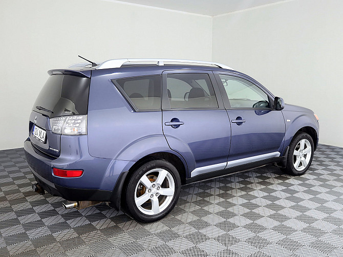 Mitsubishi Outlander Comfort 4x4 ATM 2.4 125kW Таллин - изображение 3