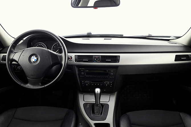BMW 320 Executive ATM 2.0 110kW Tallina - foto 5