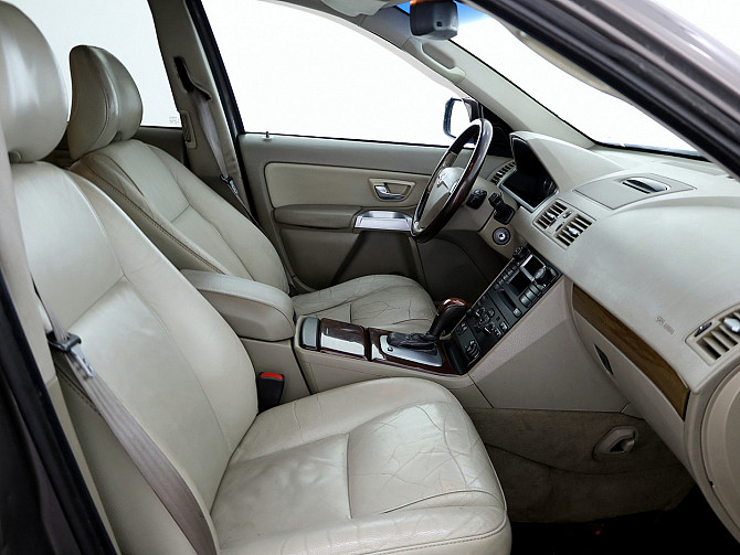 Volvo XC90 Summum ATM 2.4 D5 136kW Tallina - foto 6