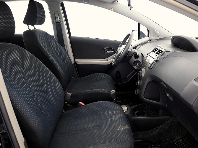 Toyota Yaris Linea Sol Facelift ATM 1.3 73kW Tallina - foto 6