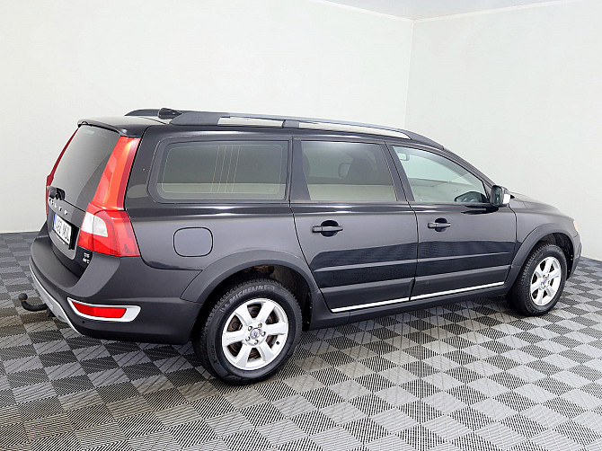 Volvo XC70 Summum AWD ATM 2.4 D5 136kW Tallina - foto 3