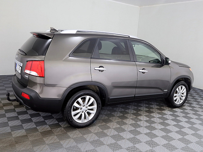 Kia Sorento Luxury 4x4 ATM 2.2 CRDi 145kW Tallina - foto 3