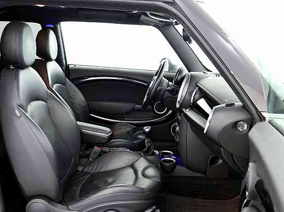 MINI Cooper D Facelift Luxury 1.6 D 82kW Tallina