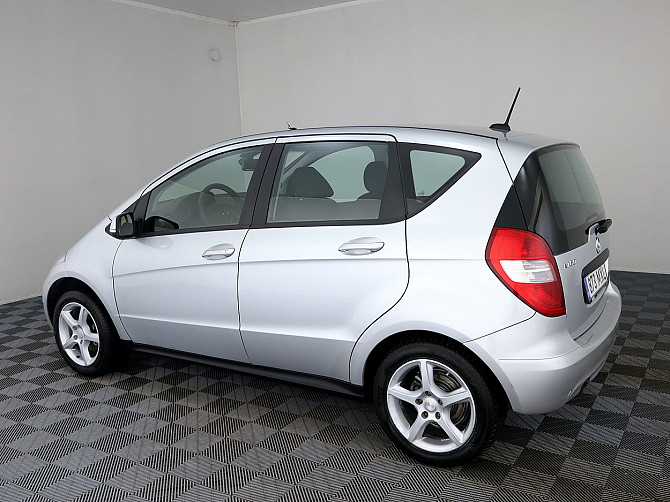 Mercedes-Benz A 160 Elegance Facelift 1.5 70kW Tallina - foto 4