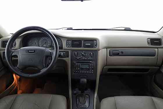 Volvo XC70 Summum AWD ATM 2.4 142kW Tallina